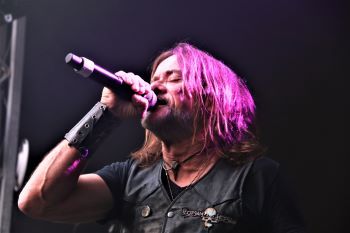 Flotsam And Jetsam - live - 2022