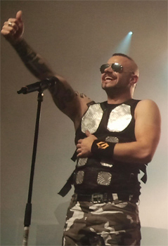 SABATON joakim LIVE in Oberhausen 2012