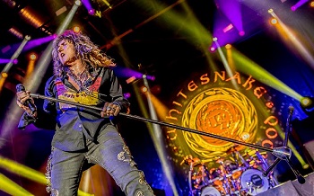 Whitesnake - 2019 - Live - 3