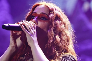 ayreon simone simons live2019