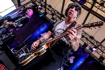 Backyard - Rockhard 2018