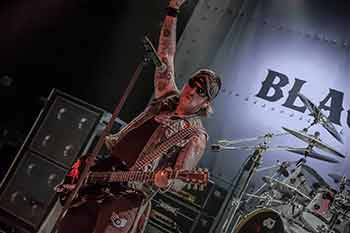 BLACK STAR RIDERS ricky