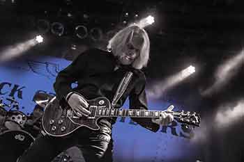 BLACK STAR RIDERS scott