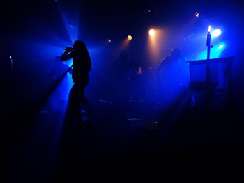BLACK HORIZONZ live