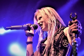Burning Witches live2019 1