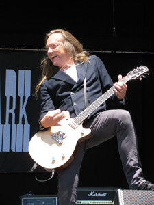 BYH dad LIVE 2012