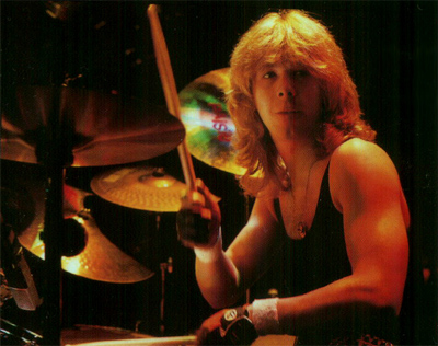 CLIVE BURR pic NEWS 2013