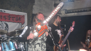 DEBUSTROL martin LIVE 2013