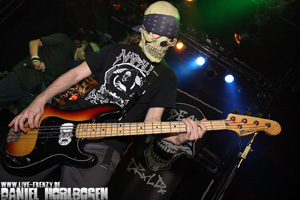 DR LIVING DEAD bass 2 LIVE 2012
