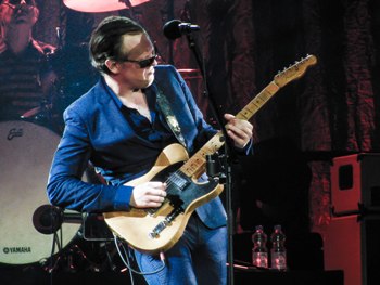 Bonamassa- live - 2018 -1