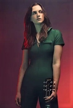 laura 2