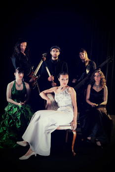 MOLLLUST band
