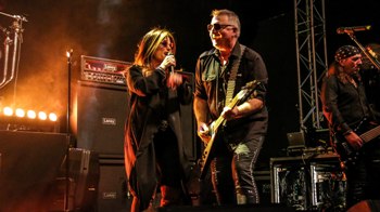 Bonfire And Friends - Robin Beck - live - 2018