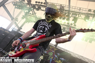 ROCK HARD dr living dead LIVE 2012