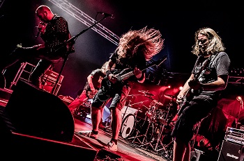 Savage Blood - live - 2017, support Doro