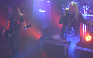SAXON-doug biff LIVE 2011