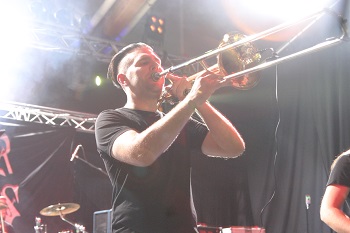 Sear Bliss-live-2017