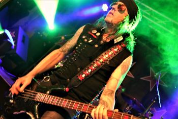 Skid Row live2022