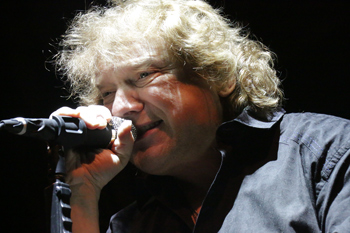 the lou gramm band