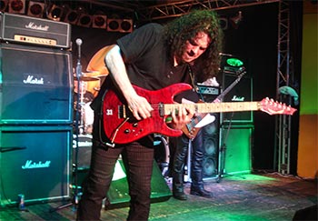 UFO vinnie LIVE 2015
